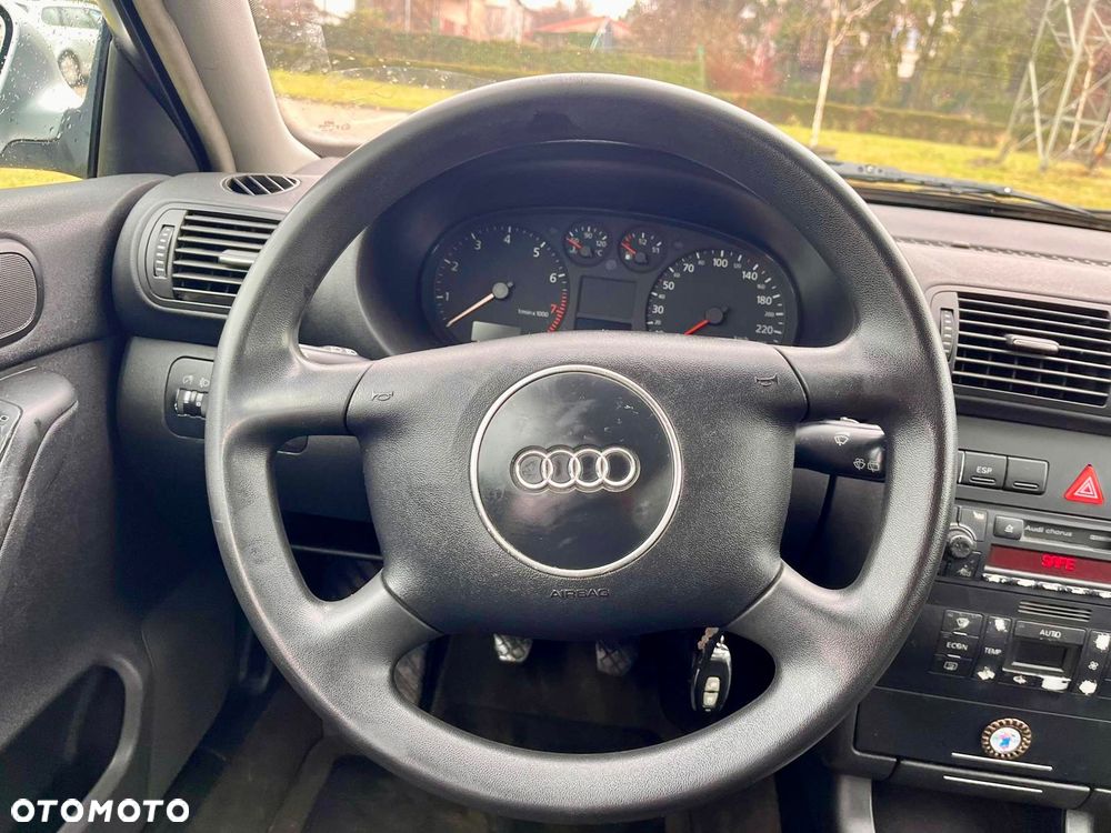 Audi A3 Sportback - 12