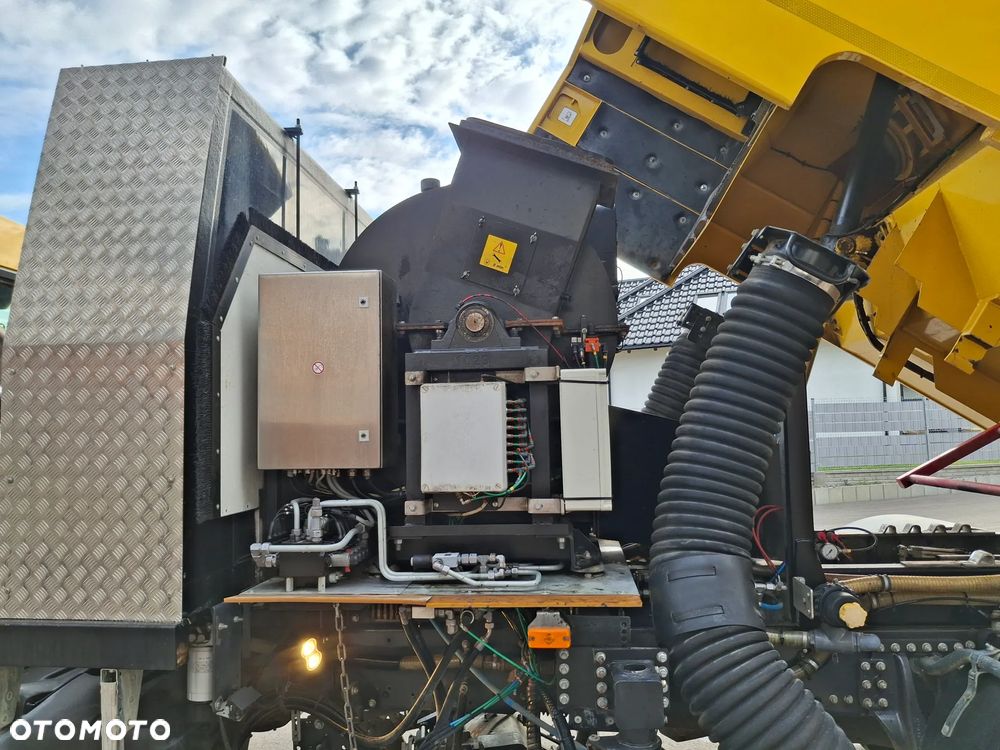 Renault C280 Zamiatarka SEMAT Zoeller FAUN Karcher 2 Silniki Rura Do Liści Listwy Ciśnieniowe Lanca 2 Zbiorniki Wody Szczotki L/R 2018r Euro 6 - 27