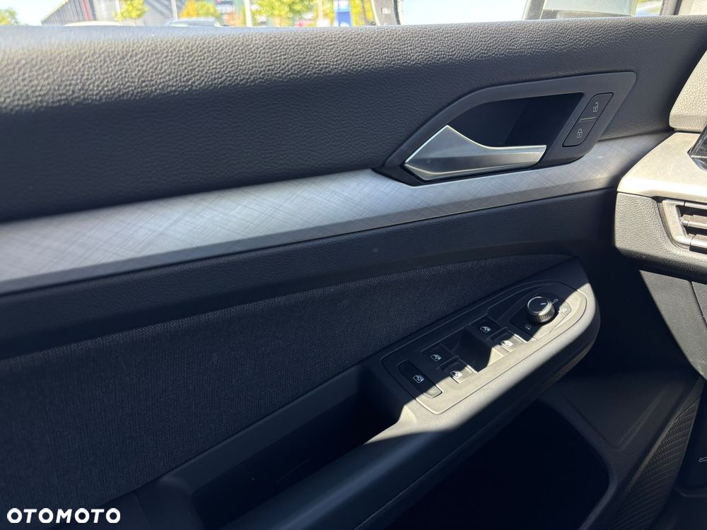 Volkswagen Golf 1.5 TSI EVO Life - 23