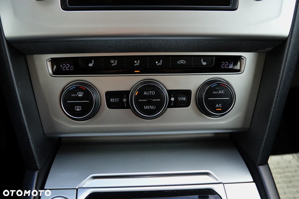 Volkswagen Passat 1.8 TSI BMT Comfortline DSG - 20