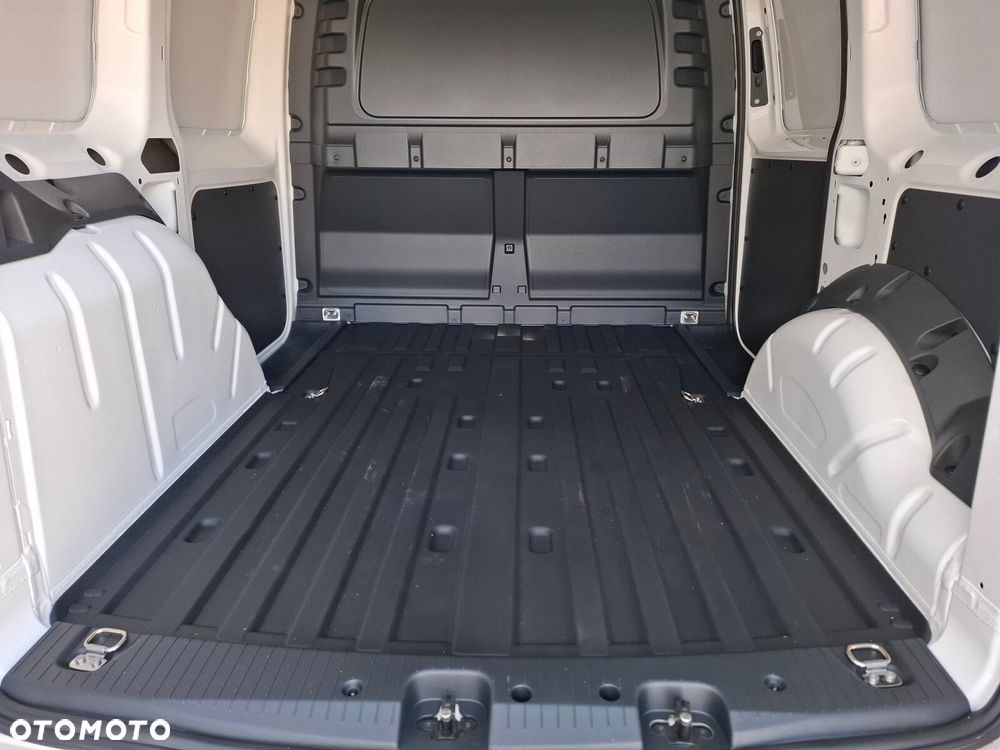 Volkswagen Caddy Cargo - 6