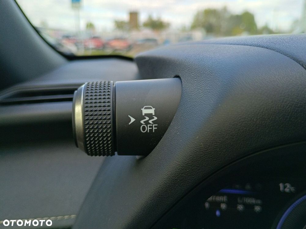 Lexus UX 250h GPF Business 2WD - 21