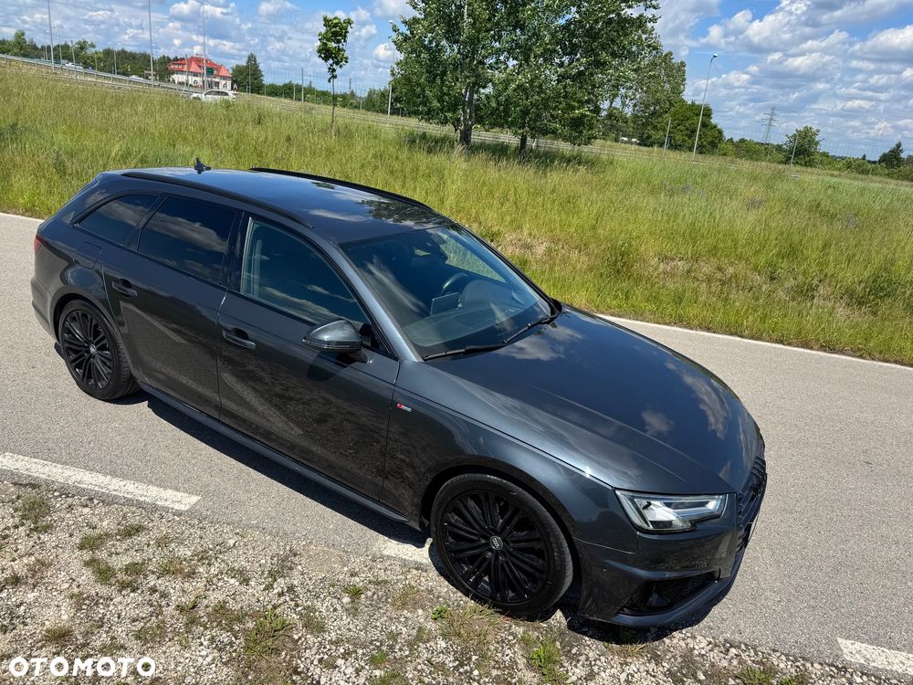 Audi A4 Avant 2.0 TDI Quattro Design S tronic - 9