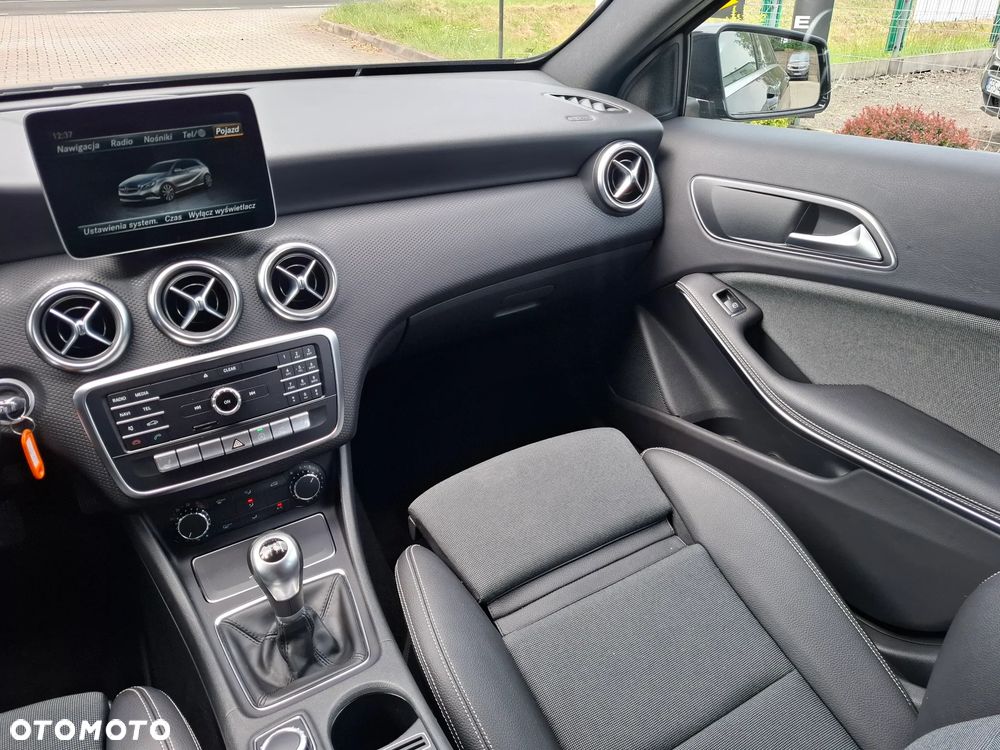 Mercedes-Benz Klasa A 180 Peak Edition - 19