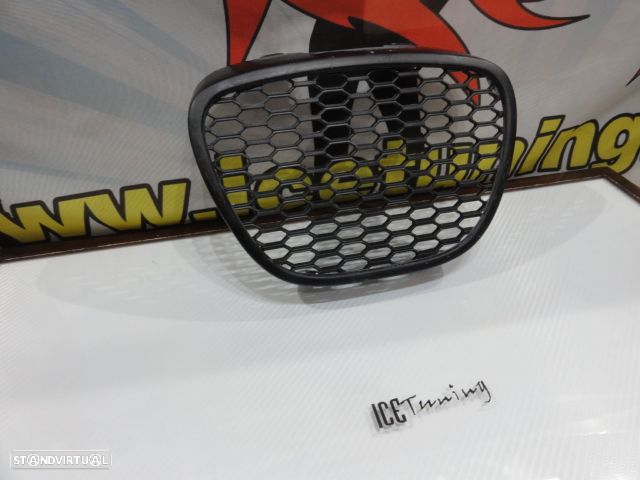 Grelha Frontal Sem Símbolo Seat Ibiza 6L 2002-2008 tipo Cupra c/rede em favo de mel (plástico ABS) - 3
