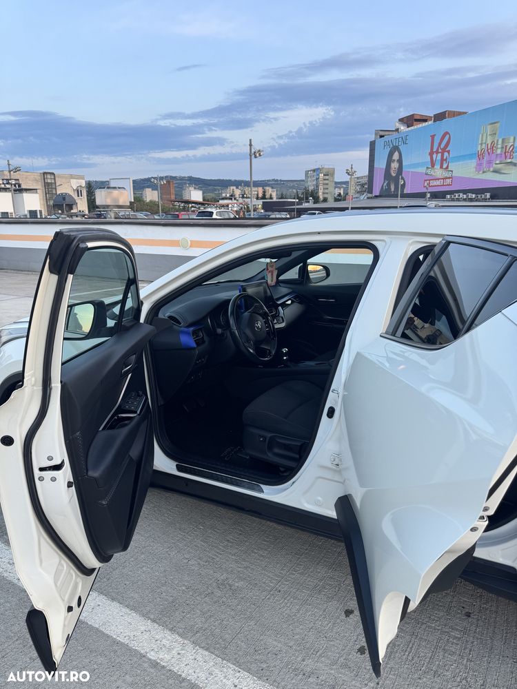 Toyota C-HR Style - 9