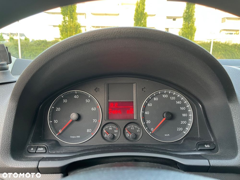 Volkswagen Golf 1.4 Entry - 13