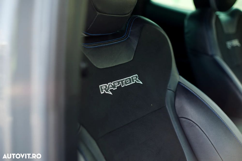 Ford Raptor - 13