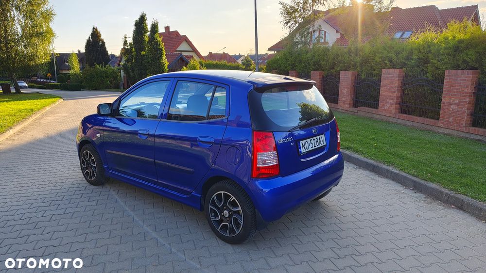 Kia Picanto 1.1 - 4