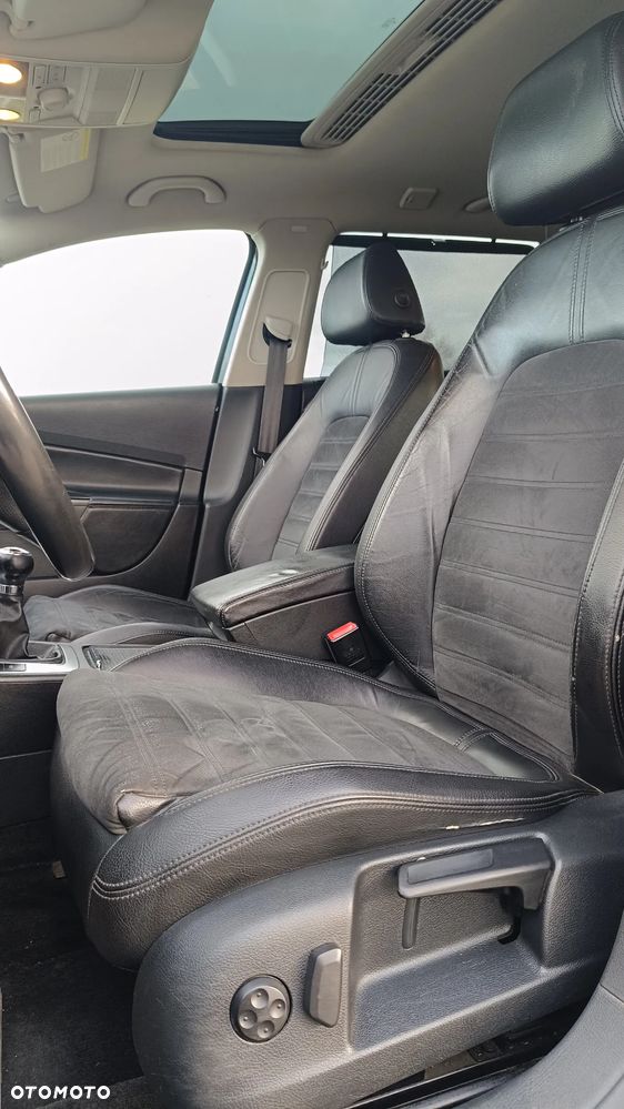 Volkswagen Passat 2.0 TDI Highline - 26