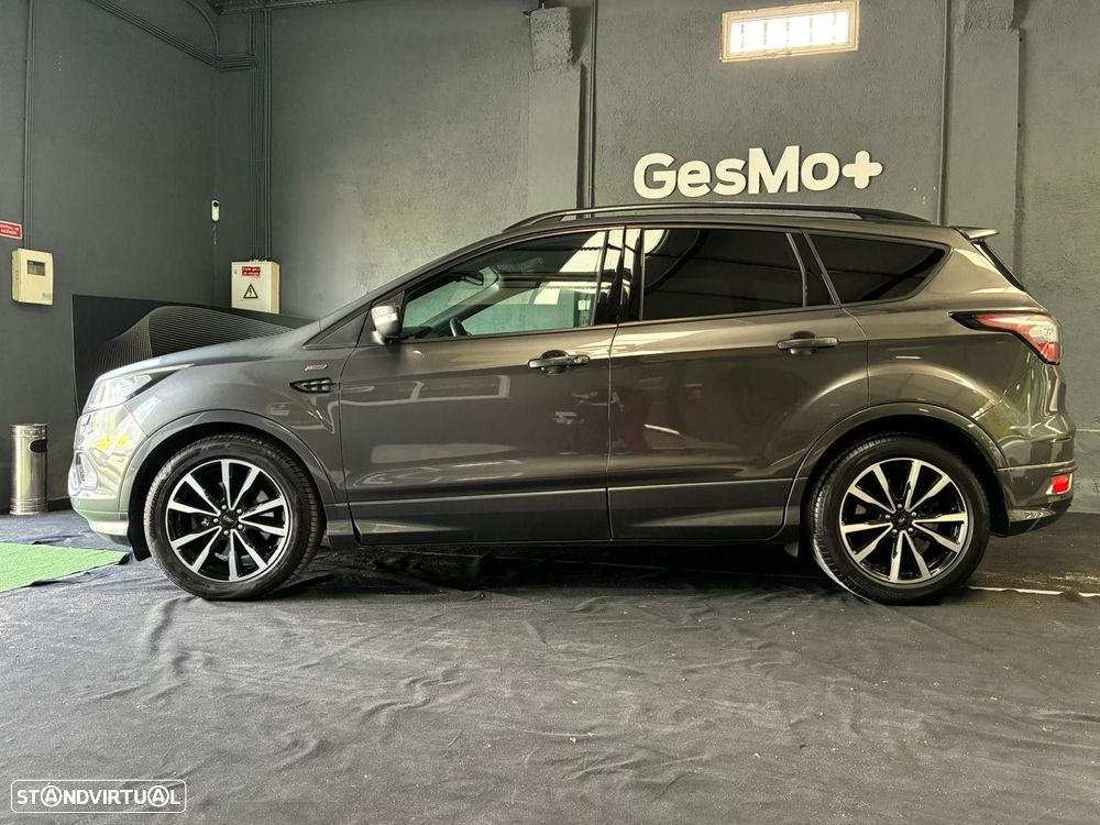 Ford Kuga 1.5 TDCi EcoBlue ST-Line - 4