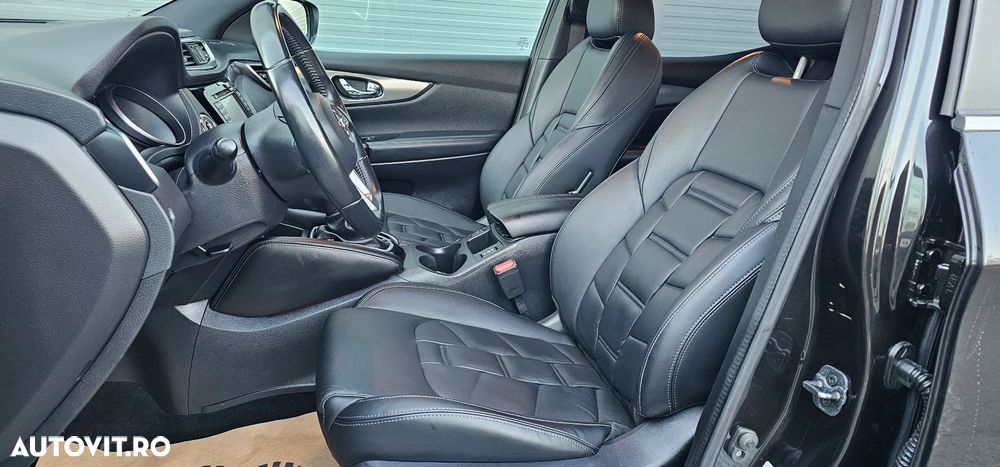 Nissan Qashqai 1.6 DCI Xtronic TEKNA+ - 11