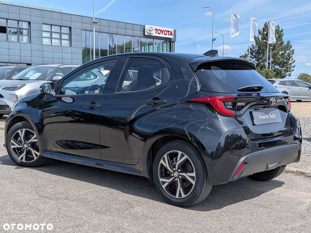 Toyota Yaris Hybrid 1.5 Style - 17