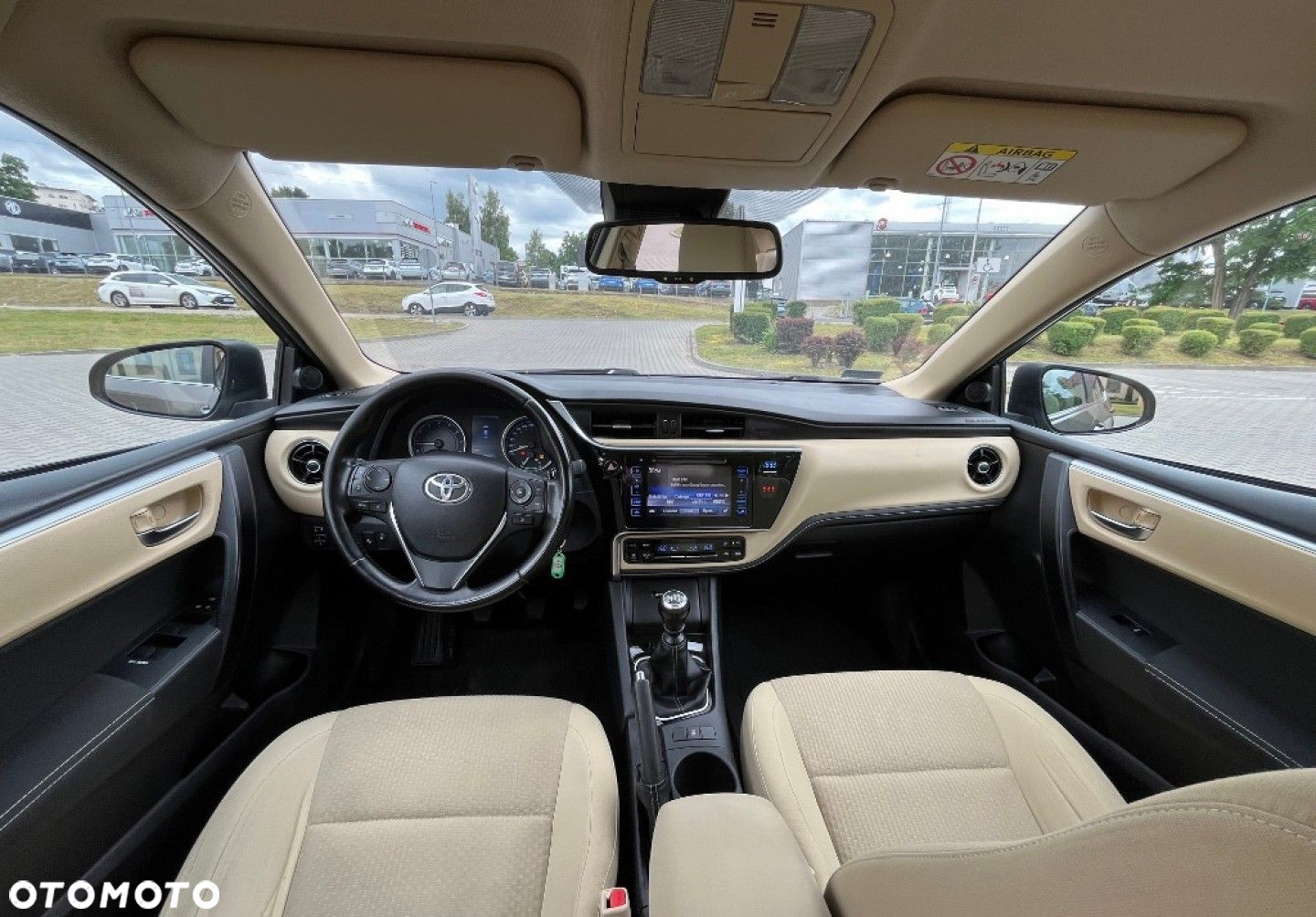 Toyota Corolla - 9