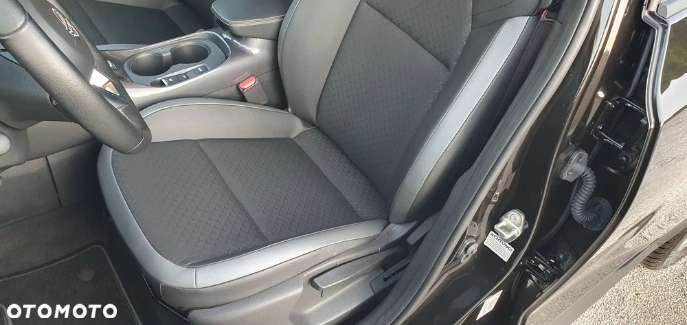 Nissan Juke 1.6 Hybrid Shiro AMT - 32