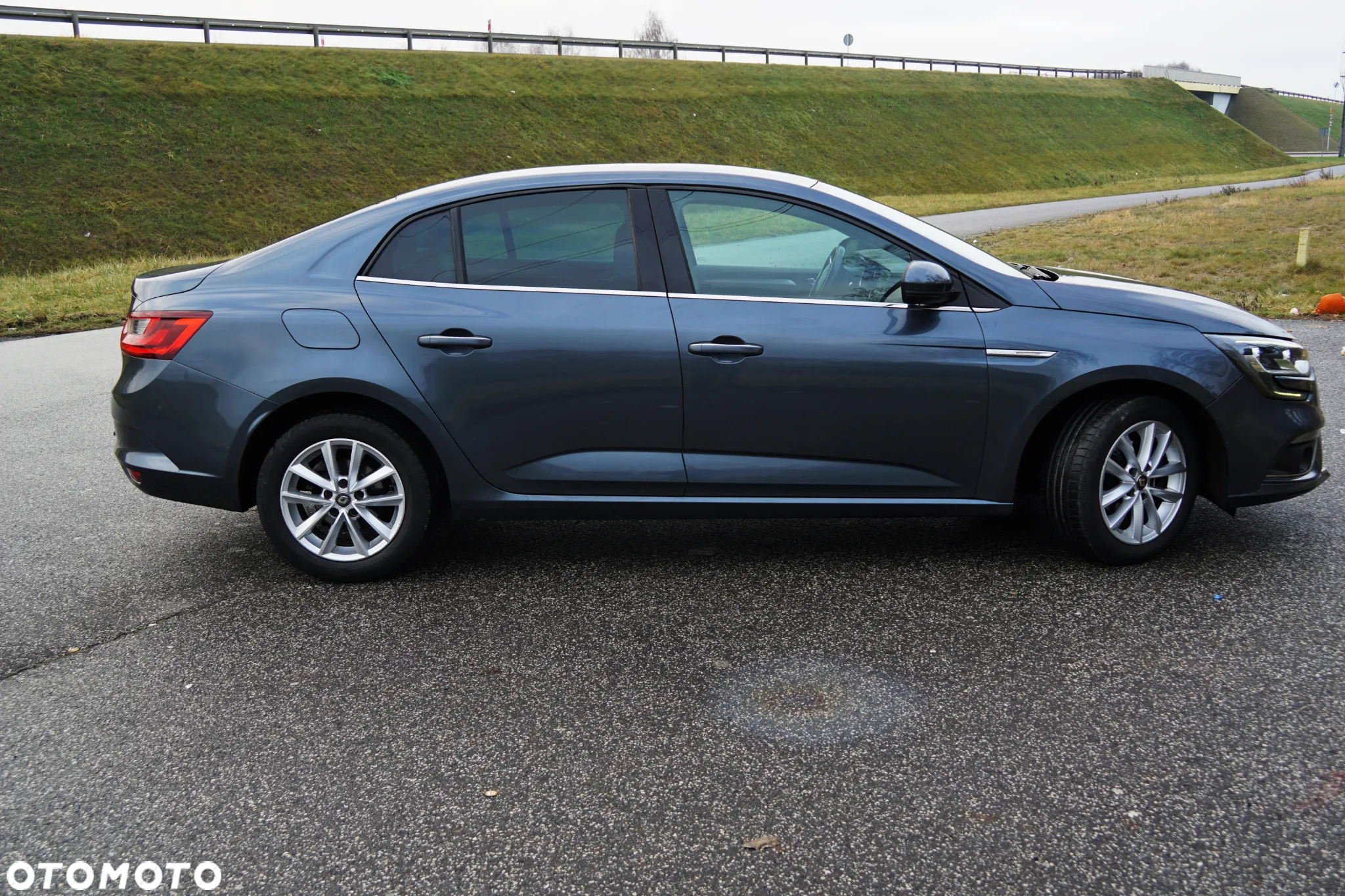 Renault Megane 1.2 Energy TCe Intens EDC - 4