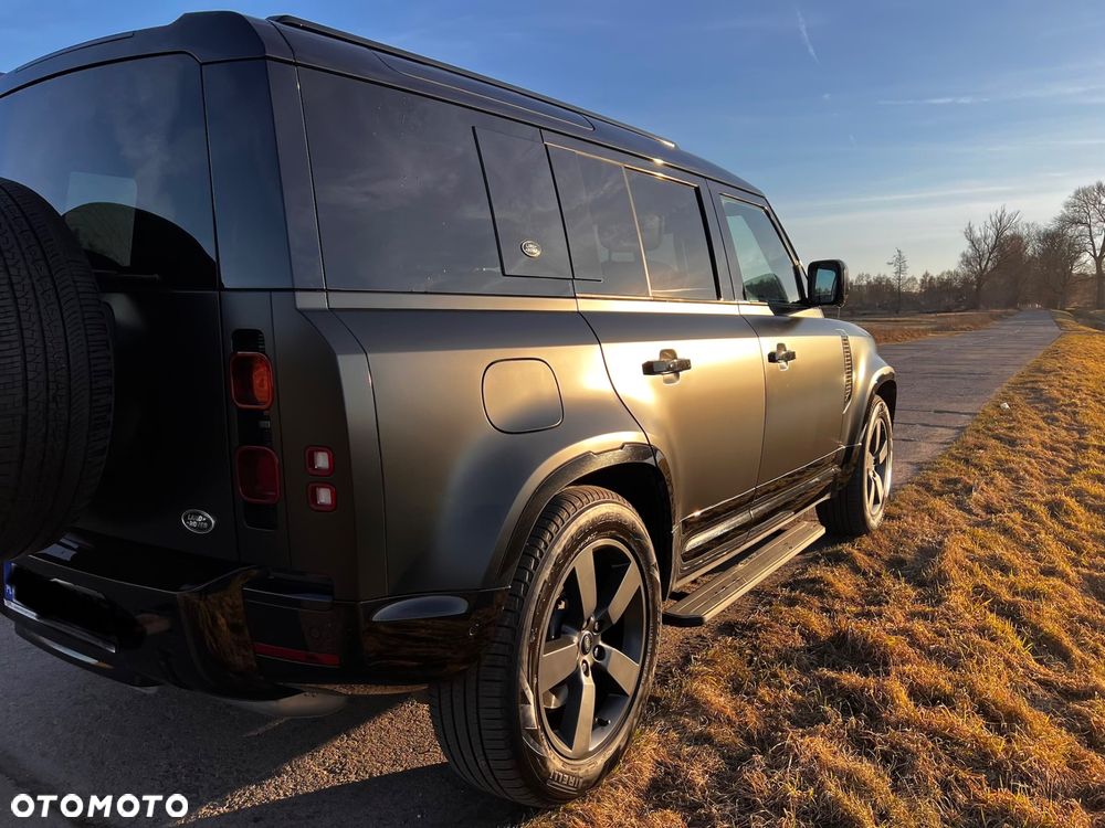 Land Rover Defender - 3