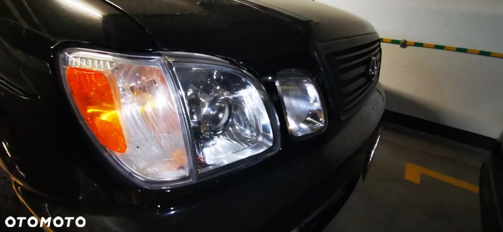 Lexus LX 470 - 14