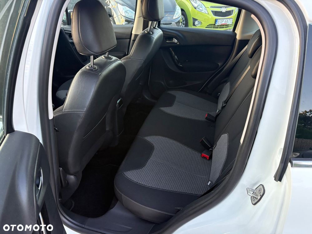 Citroën C3 Pure Tech (VTi) 68 Attraction - 23