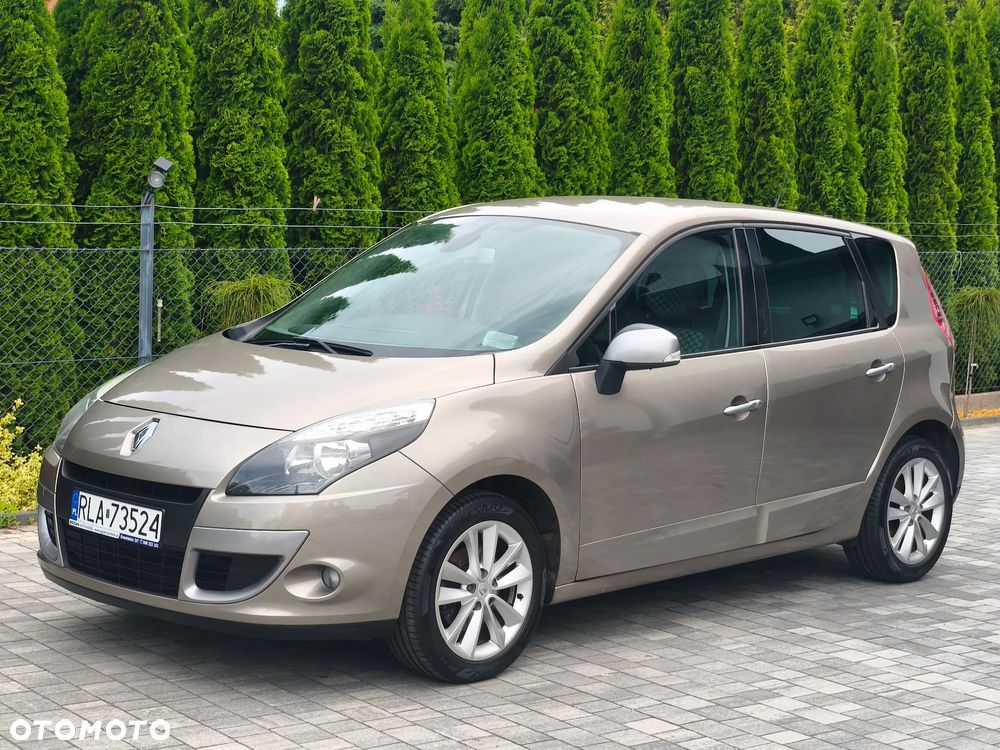 Renault Scenic 1.6 16V 110 TomTom Edition