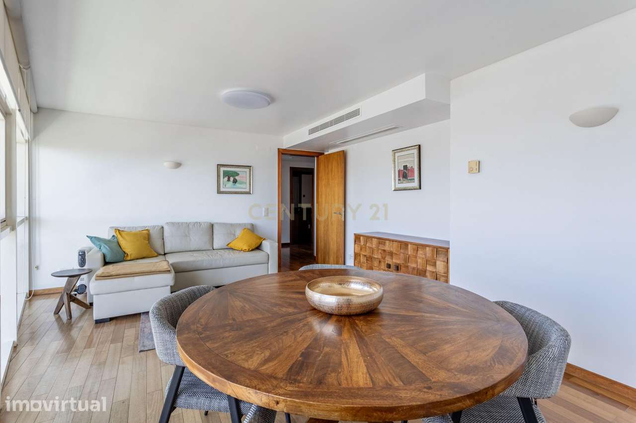 **FOTOS NOVAS** Apartamento T1 com Vista Panorâmica no Parque das Naçõ - Grande imagem: 4/31