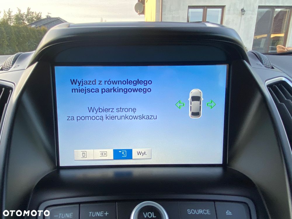 Ford C-MAX 2.0 TDCi Start-Stop-System Titanium - 17