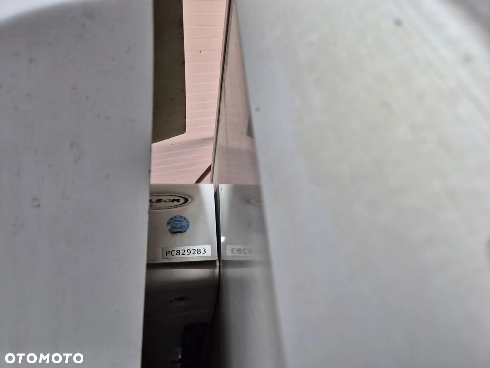 Chłodnia 6 palet 3.5m Carrier Pulsor 400, zasilanie stacjonarne 230v, stan bdb! - 20