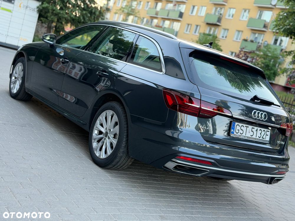 Audi A4 Avant 30 TDI S tronic advanced - 24