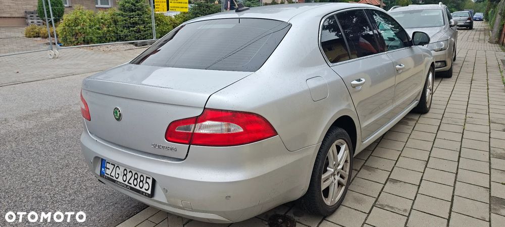Skoda Superb 1,9 TDI Comfort - 1