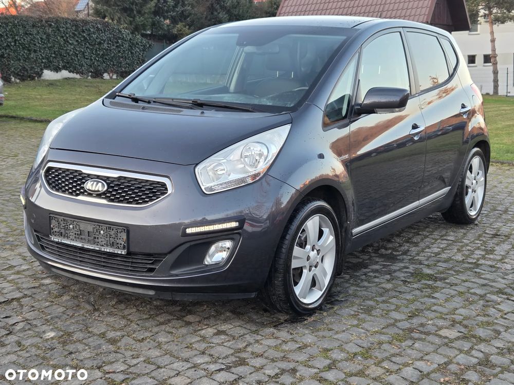 Kia Venga 1.6 CVVT Titanium Collection - 2