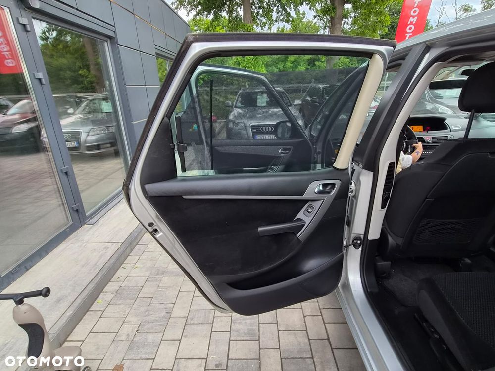 Citroën C4 Picasso - 26