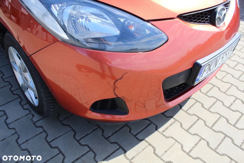 Mazda 2 - 4