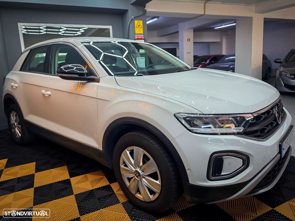Volkswagen T-Roc 2023 photo 4
