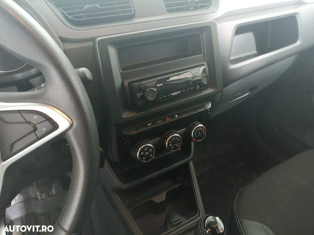 Renault Express Van 1.5dci 95 cp - 9