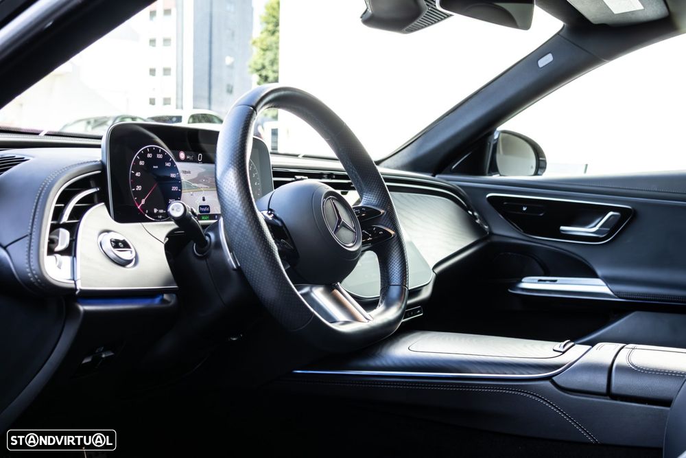 Mercedes-Benz E 300 - 15