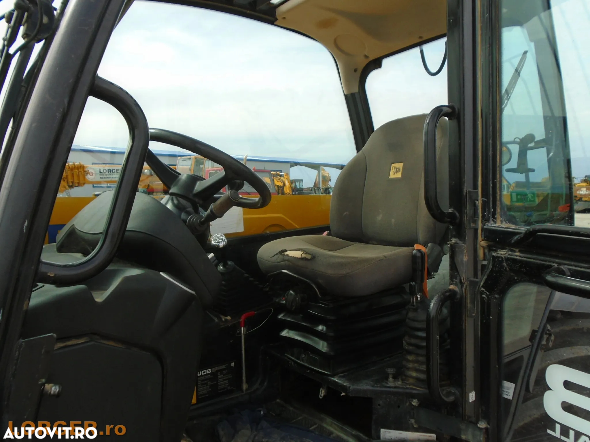 JCB 531 -70 - 12