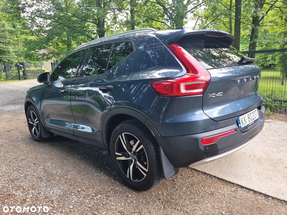 Volvo XC 40 T5 AWD Geartronic Momentum Pro - 6