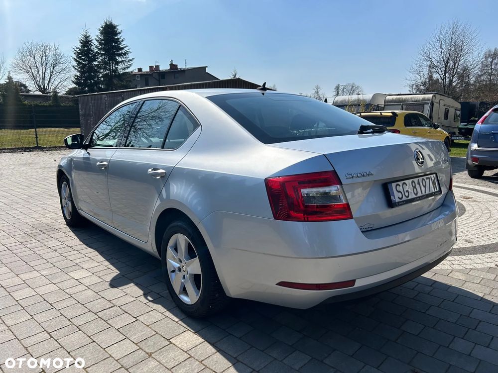 Skoda Octavia 1.6 TDI SCR Ambition - 3