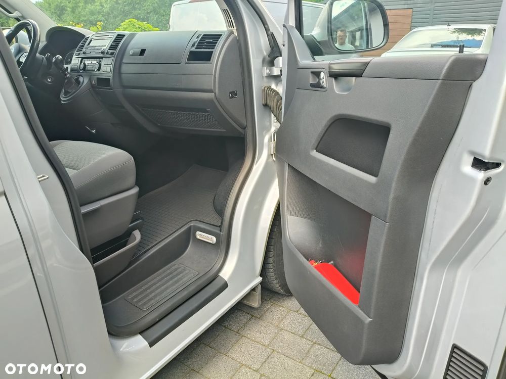 Volkswagen Caravelle L1 Comfortline - 16