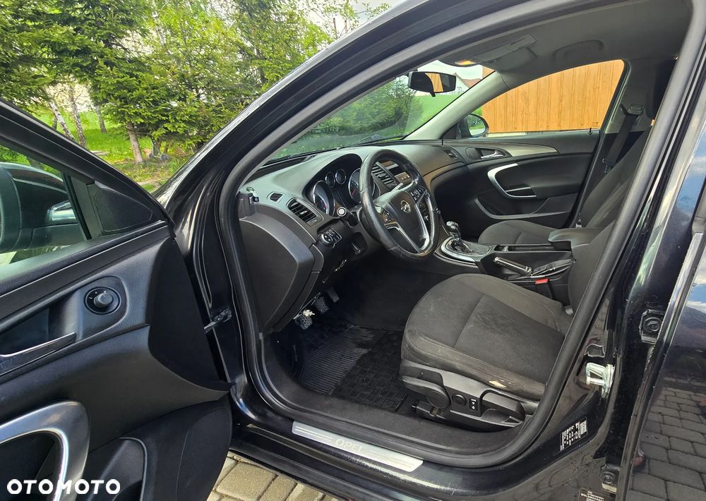 Opel Insignia 2.0 CDTI - 10