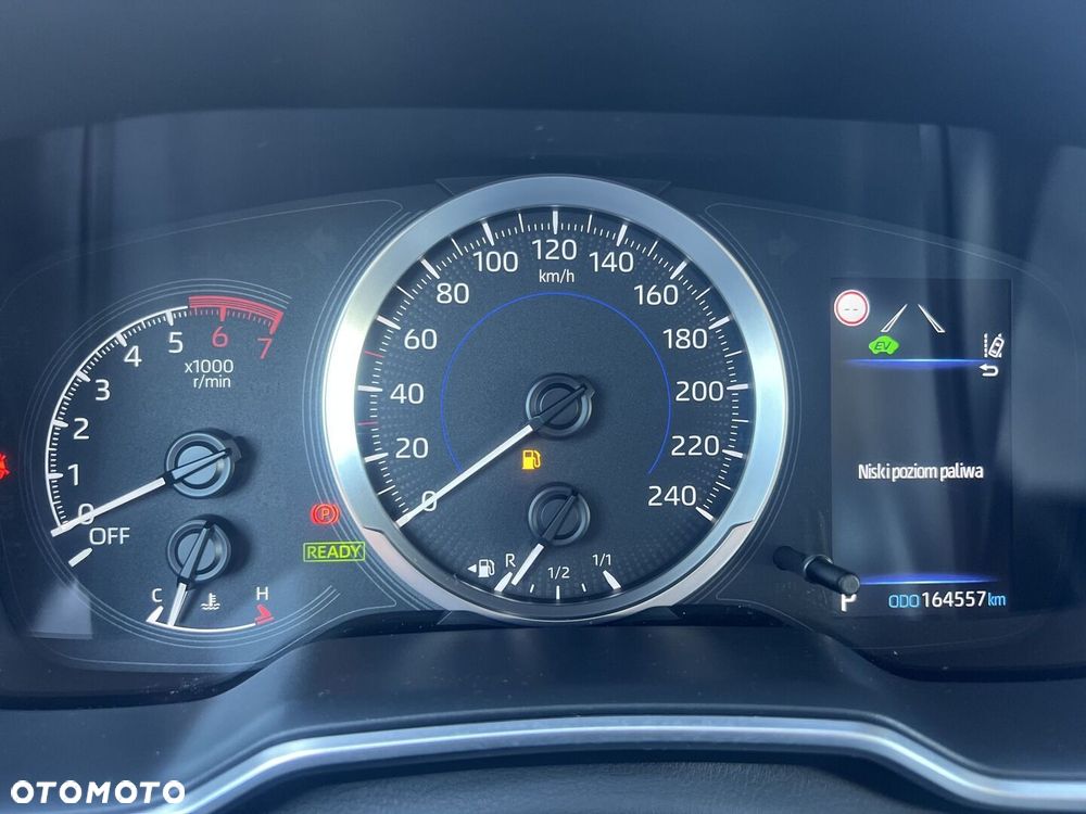 Toyota Corolla 1.8 Hybrid Comfort - 21