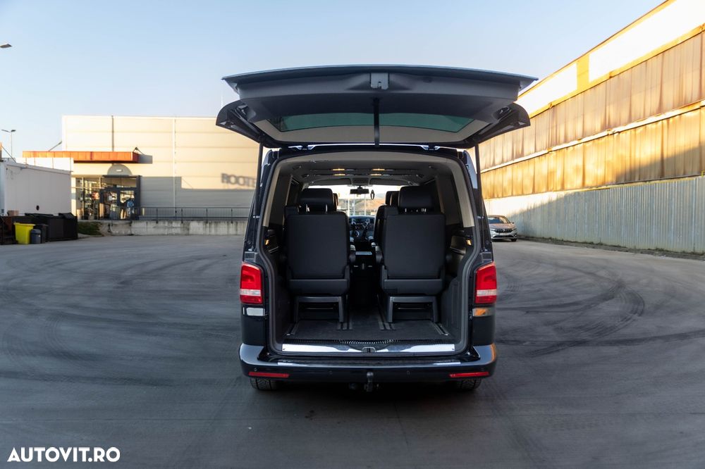 Volkswagen Multivan - 30