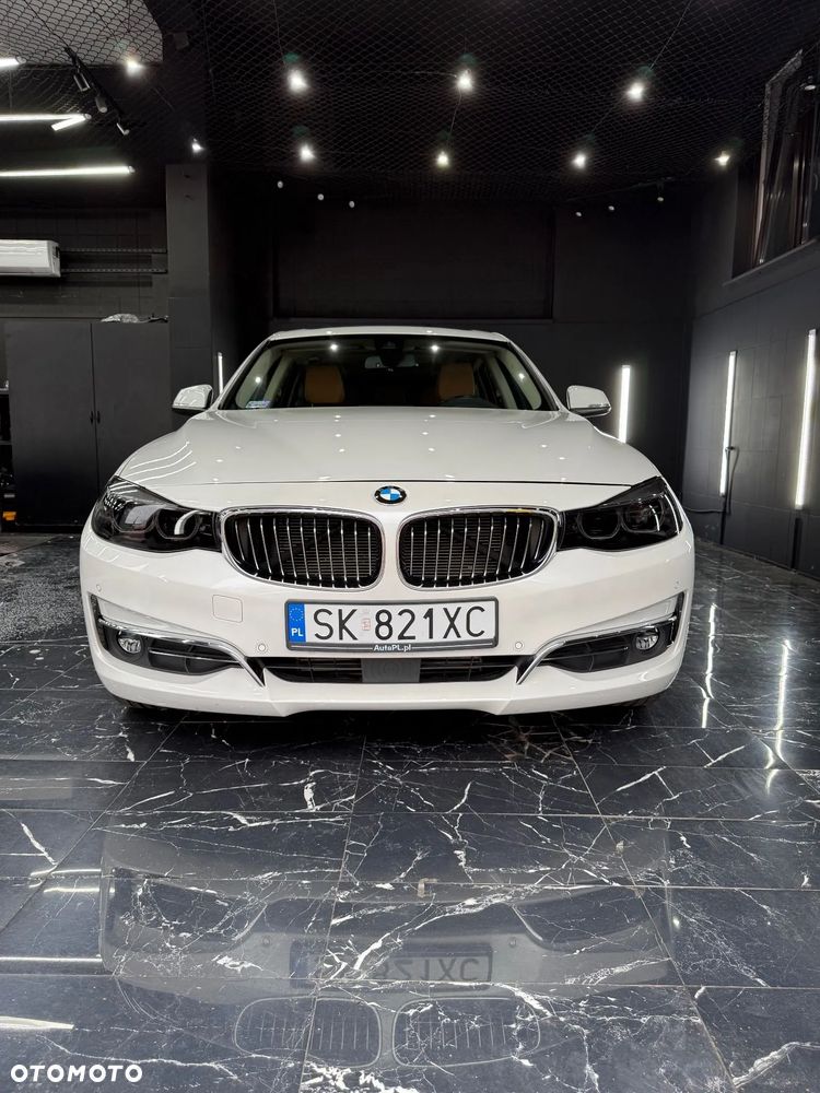 BMW 3GT 320d xDrive Luxury Line - 23