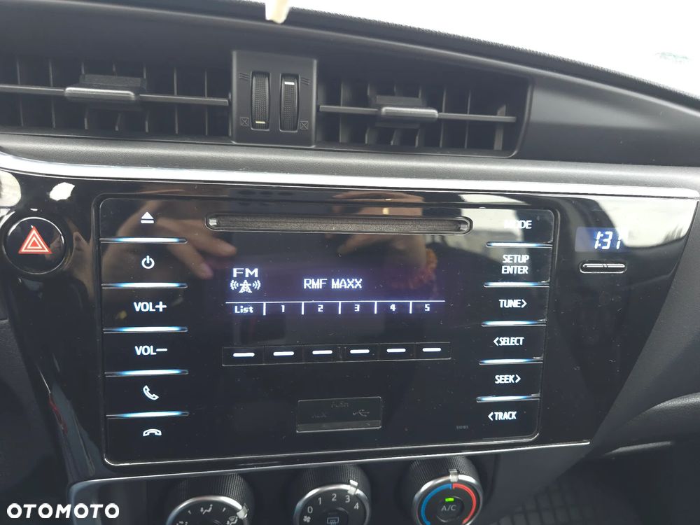 Toyota Corolla 1.6 Active EU6 - 25