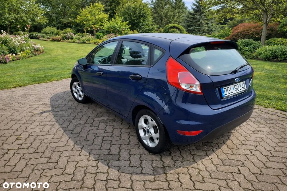 Ford Fiesta 1.5 TDCi Silver X (Amb.) EU6 - 4