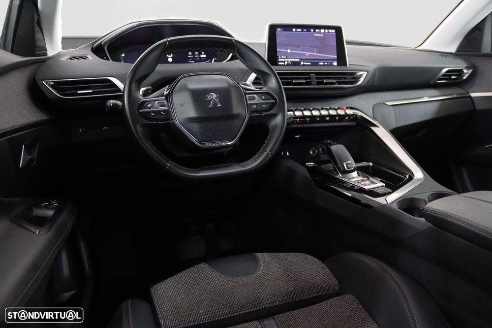 Peugeot 3008 PureTech 130 Stop & Start GPF EAT8 Allure - 4