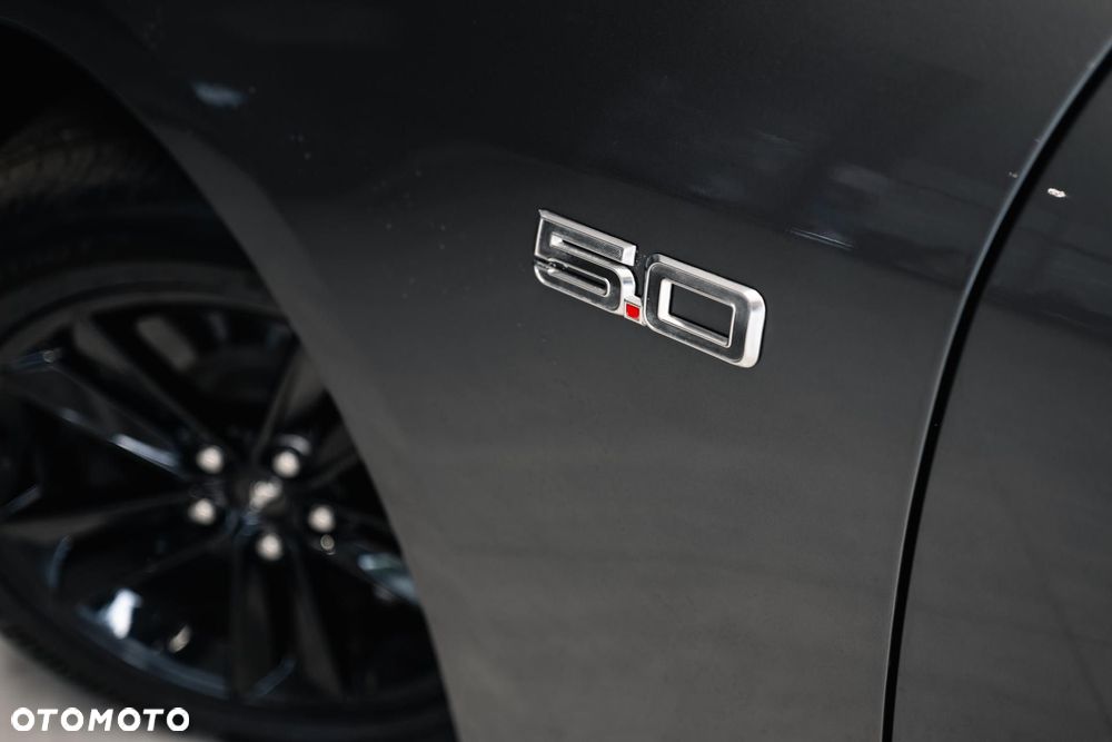 Ford Mustang - 36
