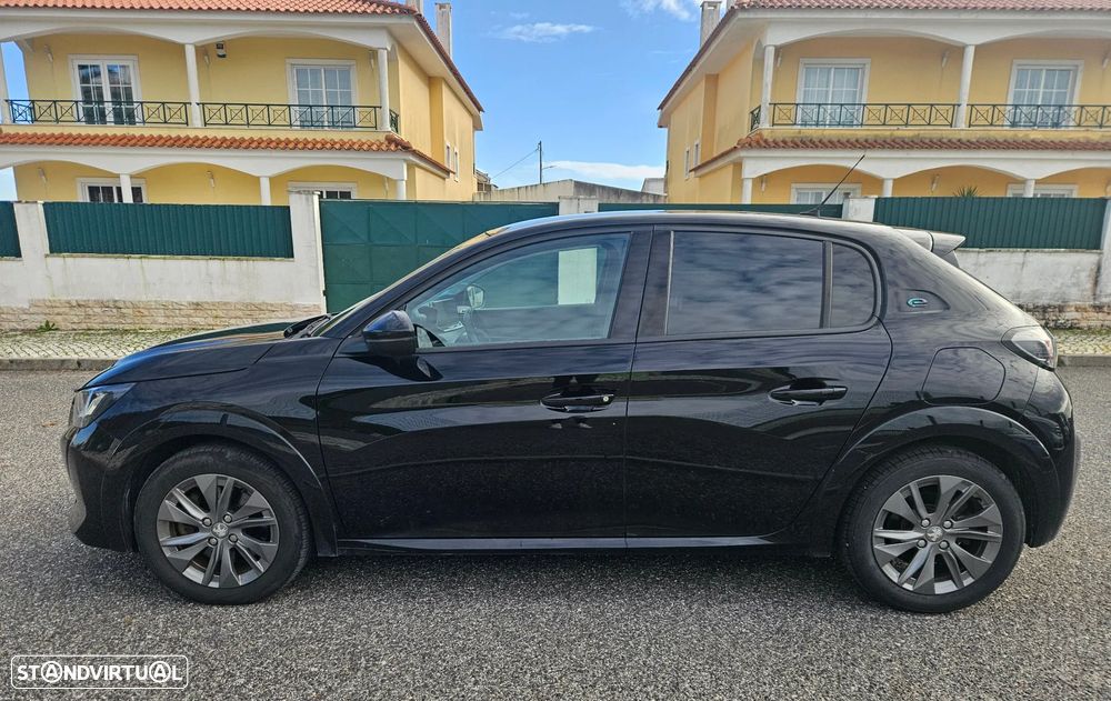 Peugeot e-208 50 kWh Allure - 22