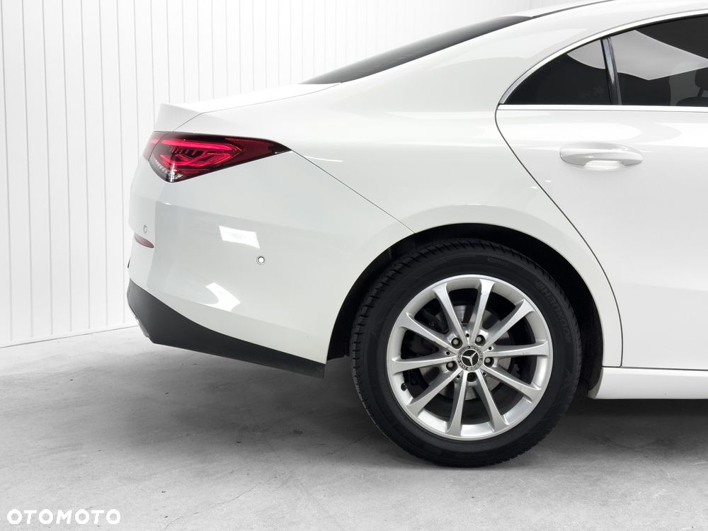 Mercedes-Benz CLA 180 7G-DCT - 15