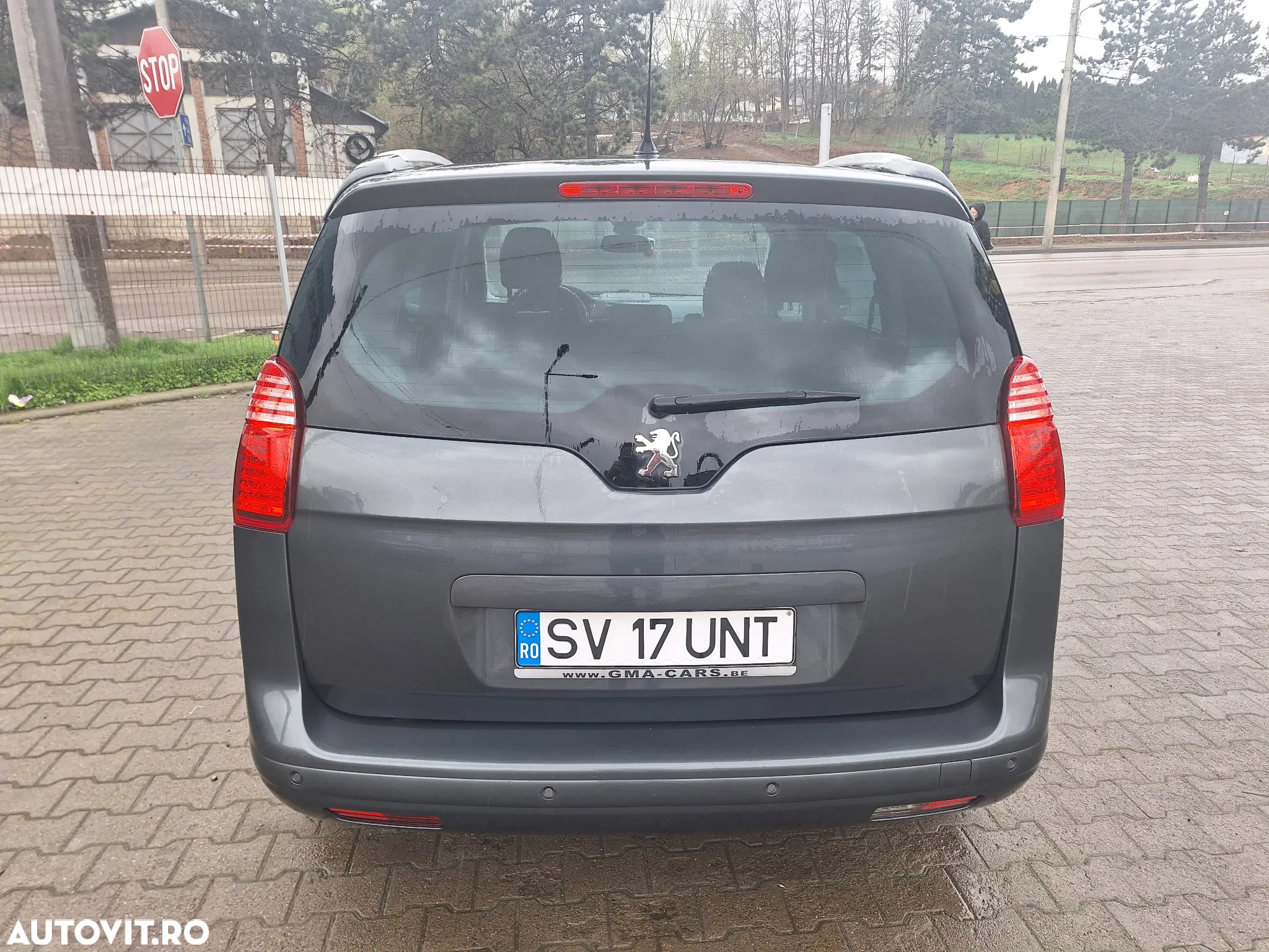 Peugeot 5008 - 5